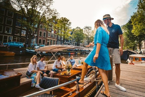 Romantic Tours In Amsterdam